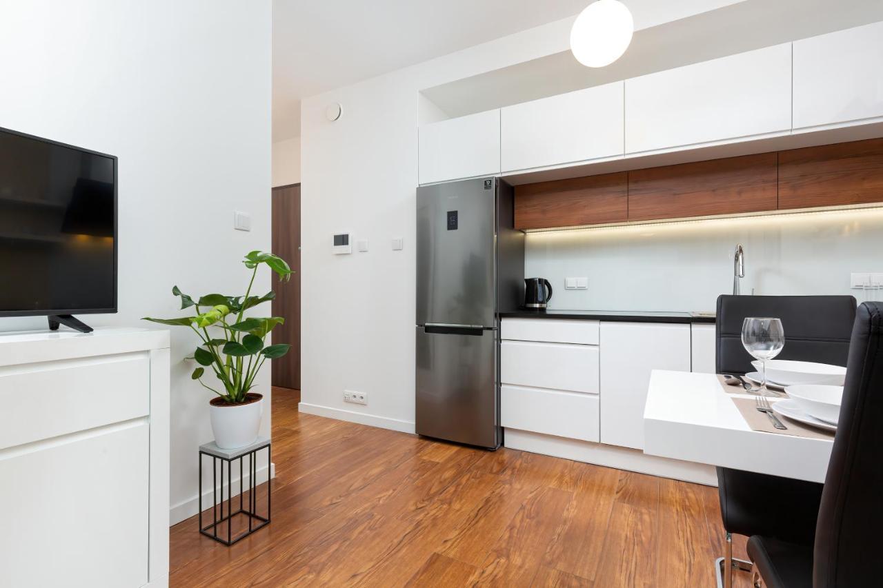 Royal City Center Mennica Residence By Noclegi Renters ワルシャワ エクステリア 写真