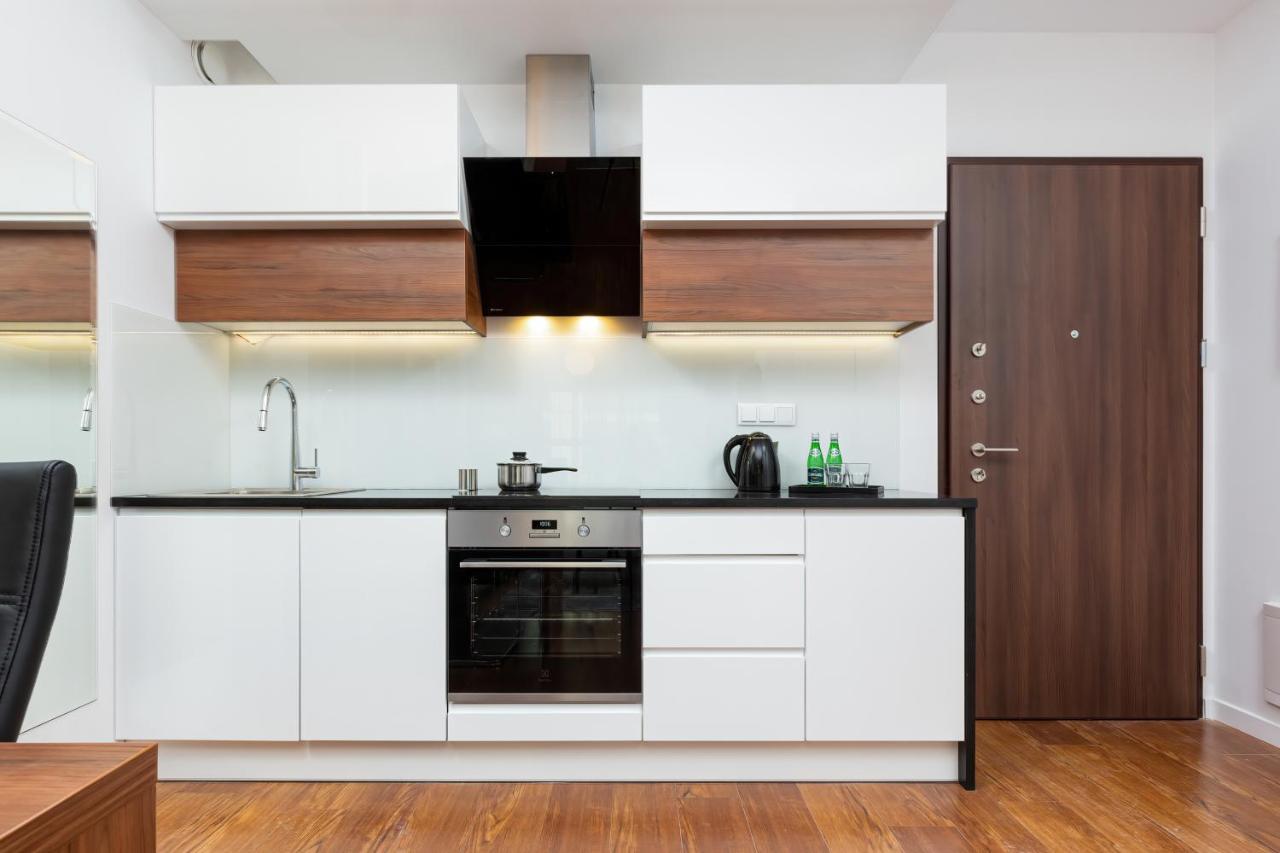 Royal City Center Mennica Residence By Noclegi Renters ワルシャワ エクステリア 写真
