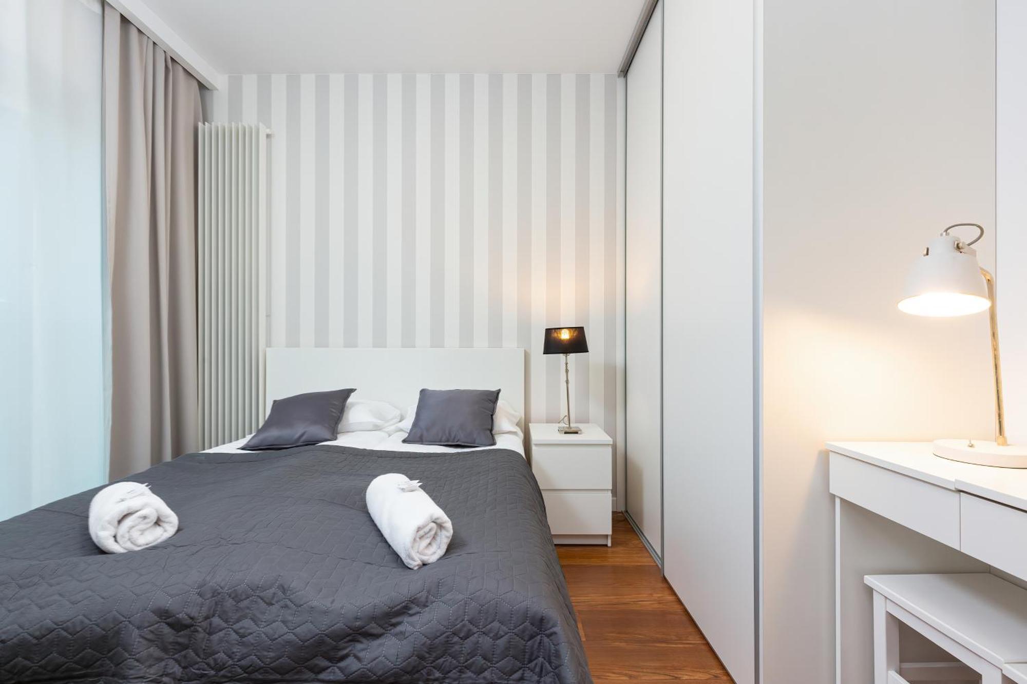 Royal City Center Mennica Residence By Noclegi Renters ワルシャワ エクステリア 写真